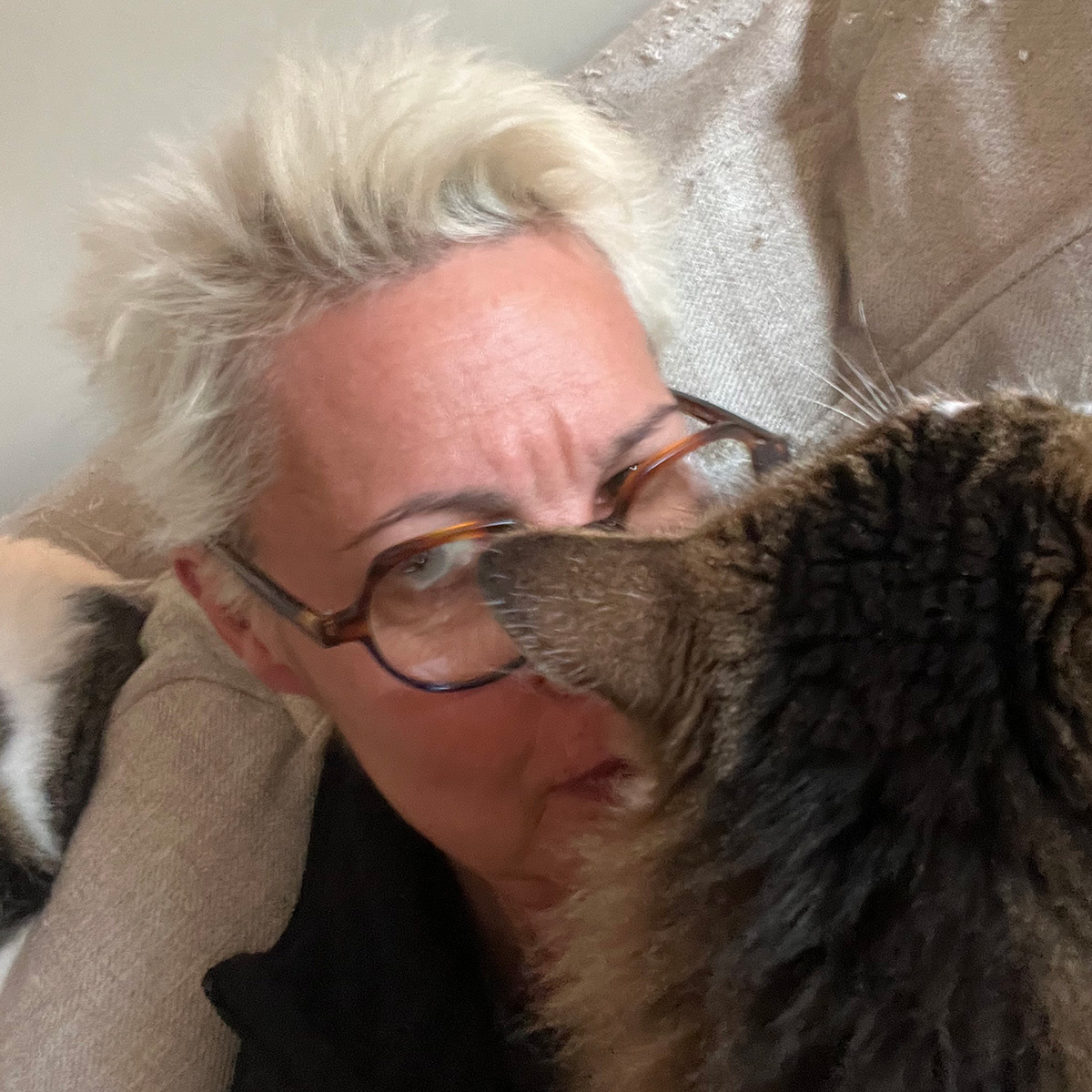 Afraid of negative feelings? You are not alone. My 3 phases and 4 tips.